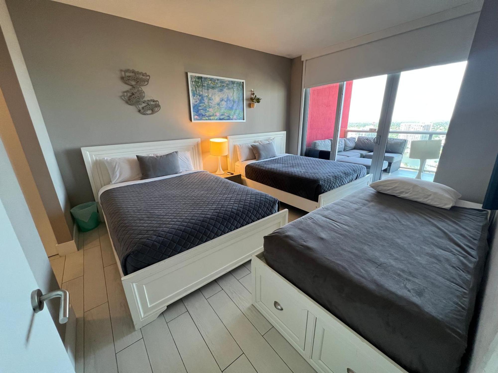 Mvr Apartments At Beachwalk Resort 할렌데일비치 외부 사진