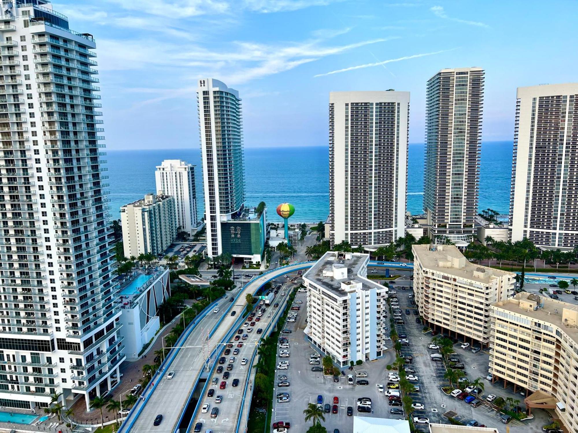 Mvr Apartments At Beachwalk Resort 할렌데일비치 외부 사진