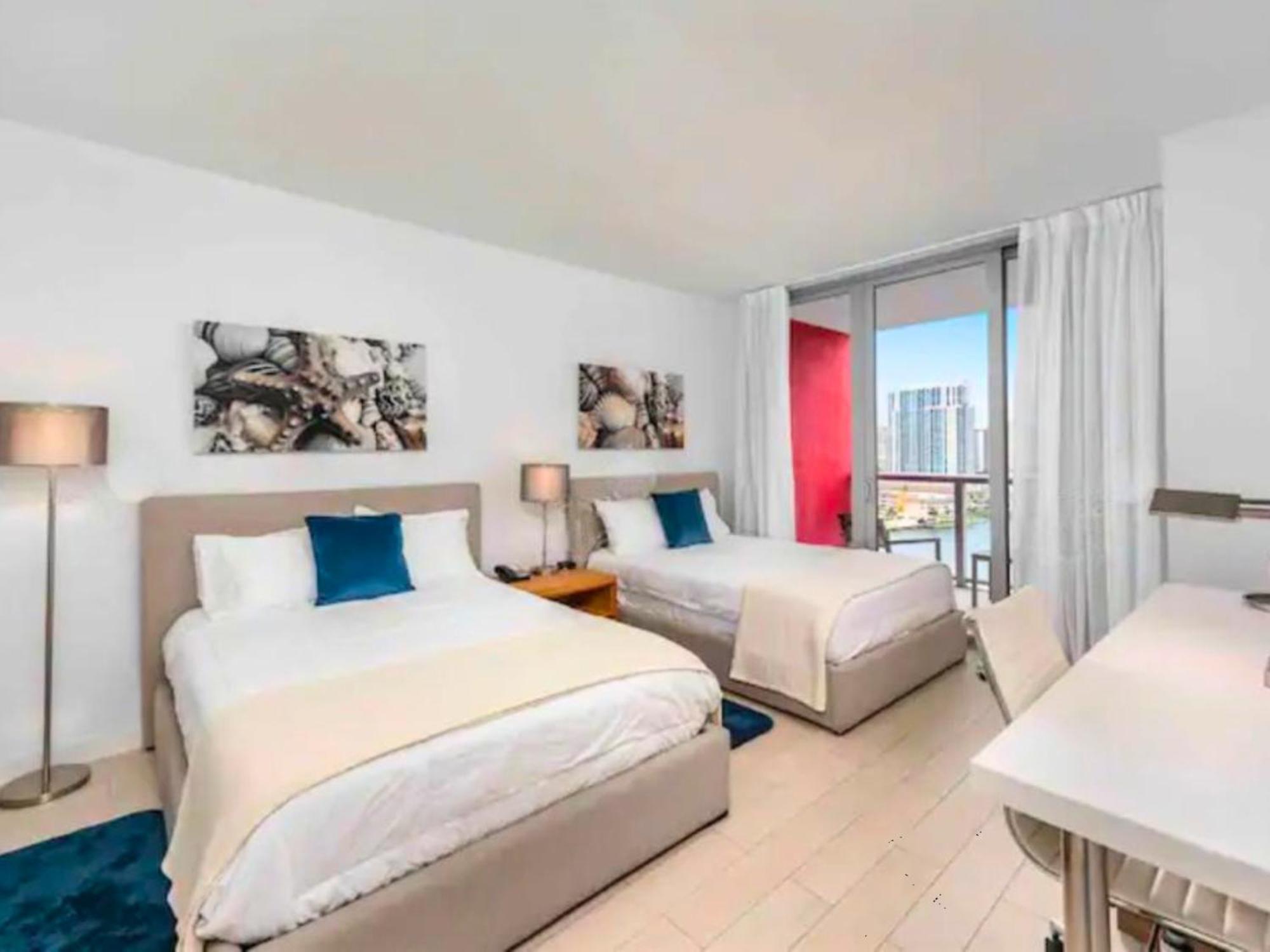 Mvr Apartments At Beachwalk Resort 할렌데일비치 외부 사진