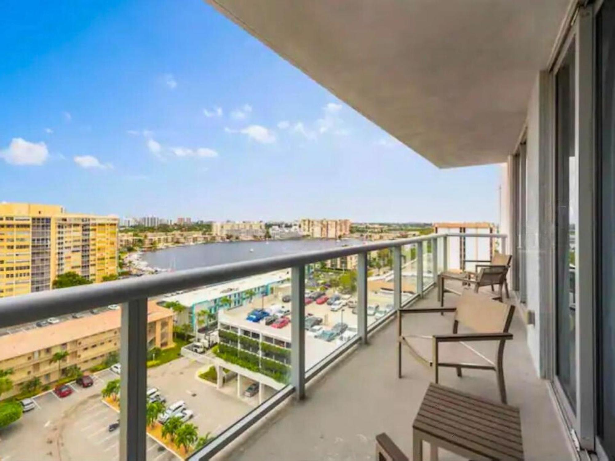 Mvr Apartments At Beachwalk Resort 할렌데일비치 외부 사진
