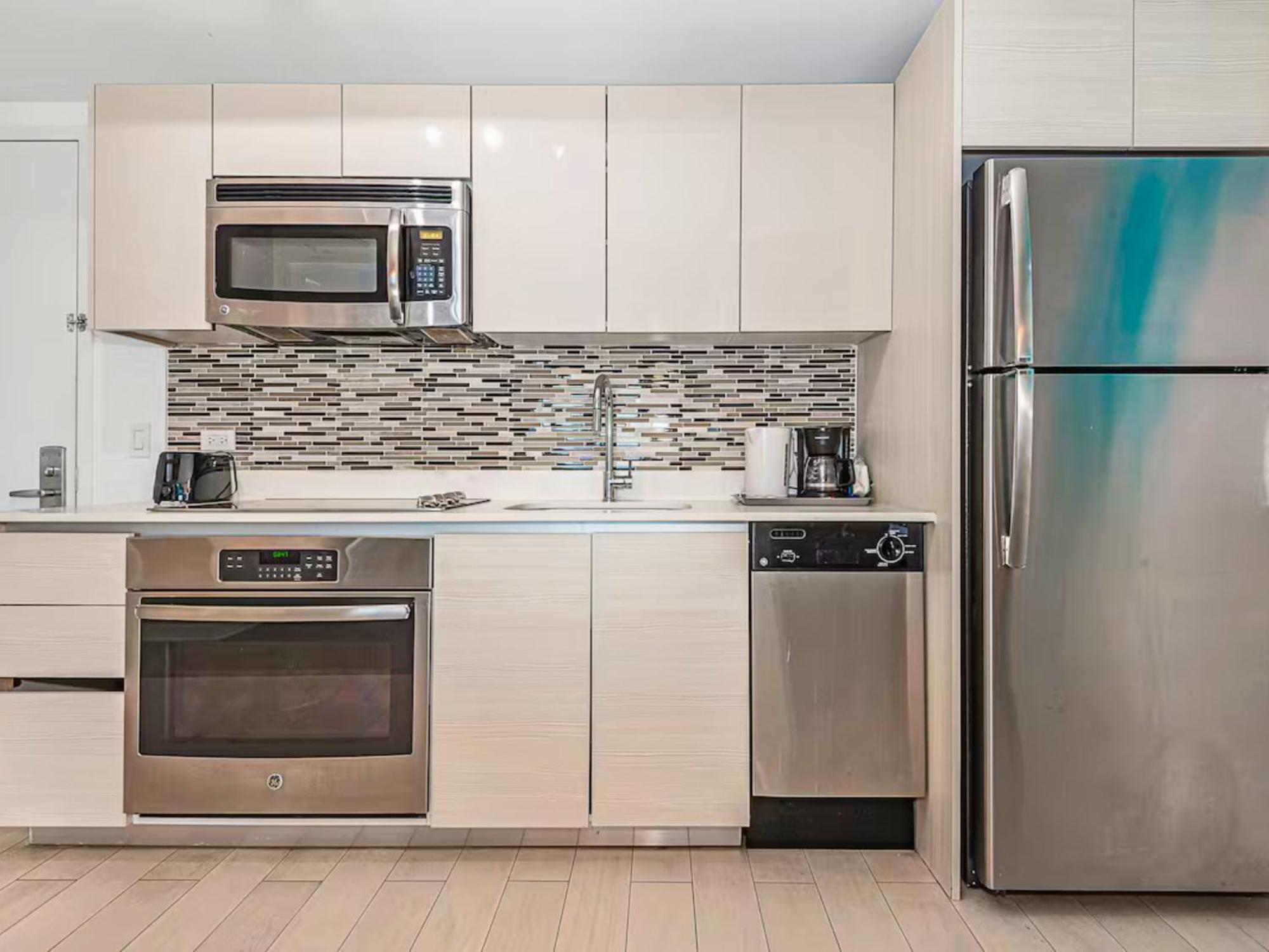 Mvr Apartments At Beachwalk Resort 할렌데일비치 외부 사진